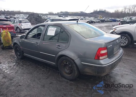 2004 Volkswagen Jetta Gl z USA, uszkodzony, nr VIN 3VWRK69M54M045963